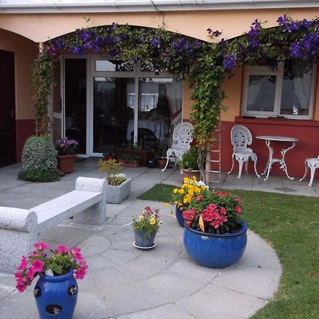 Villa St.John B&B Атлоун Екстериор снимка