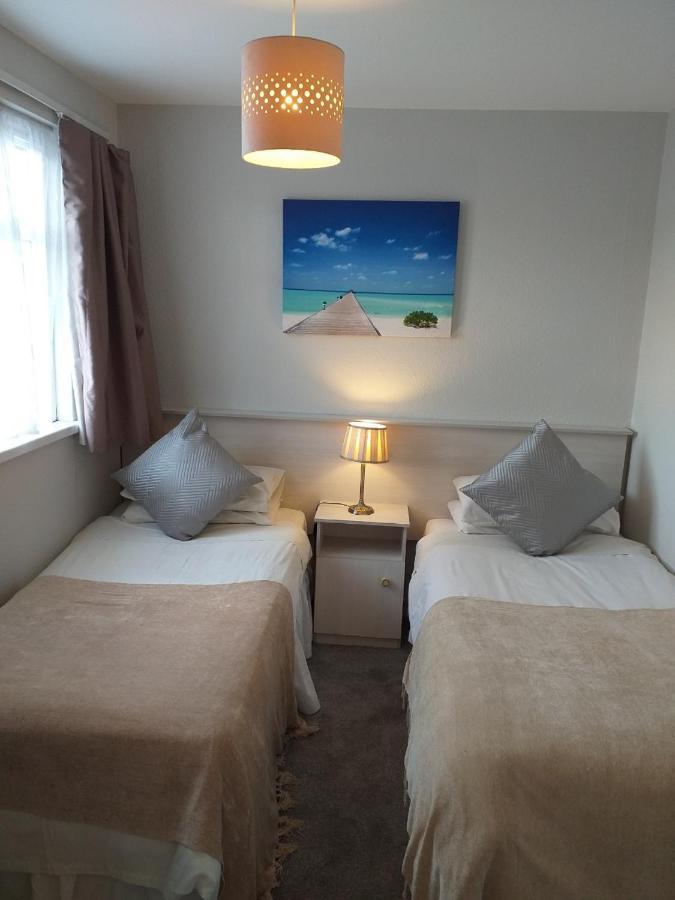 Villa St.John B&B Атлоун Екстериор снимка